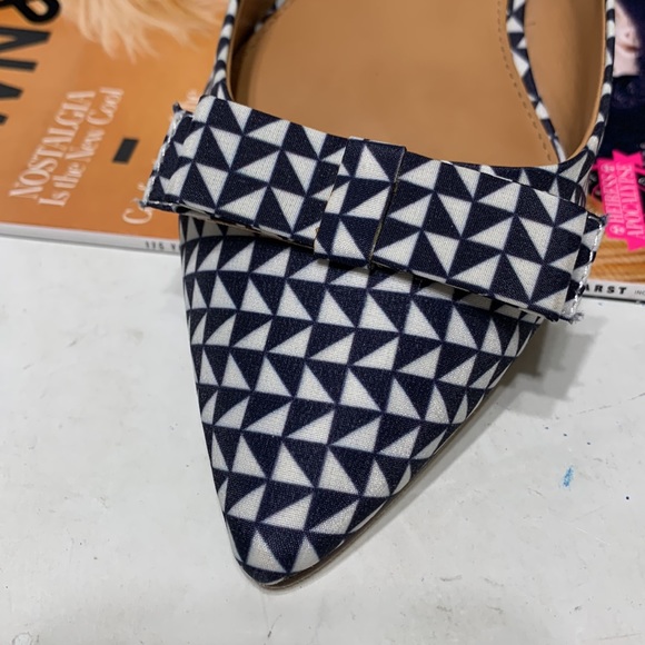 Amelia Geometric Flats J. CREW - Picture 3 of 10